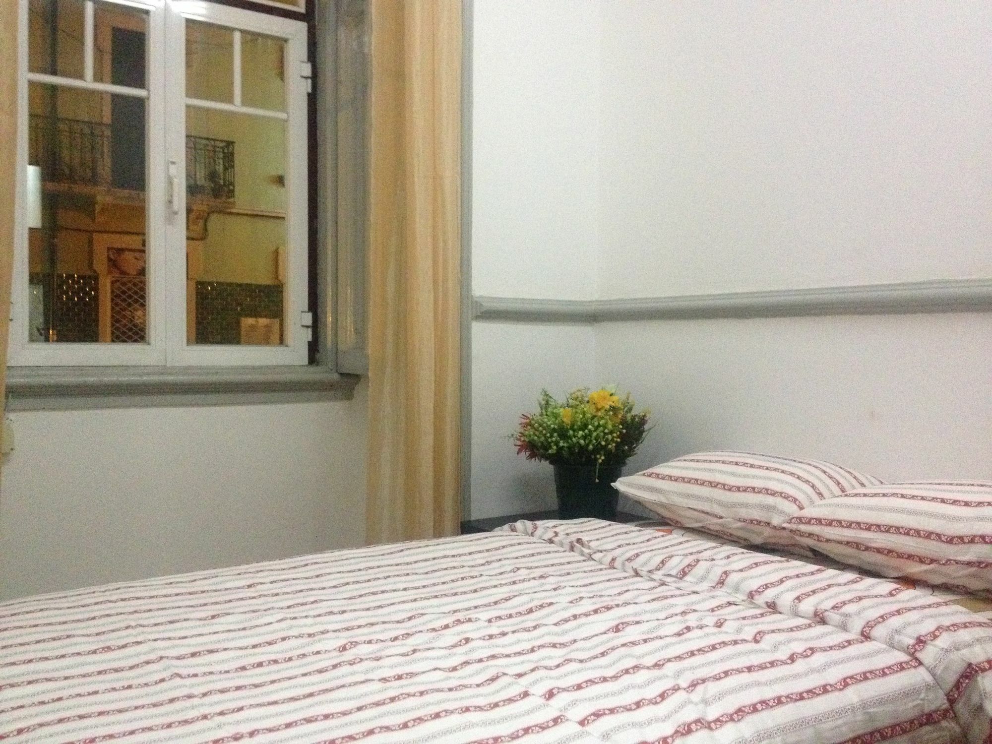 Midtown Guest House Lissabon Exterior foto